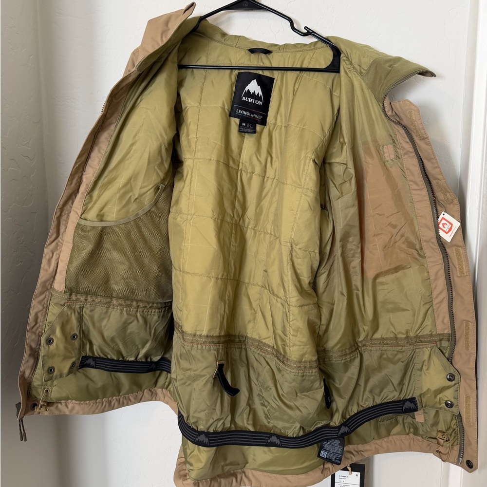 Burton Men's Covert Khaki Hooded Snow Jacket - Picture 4 of 6